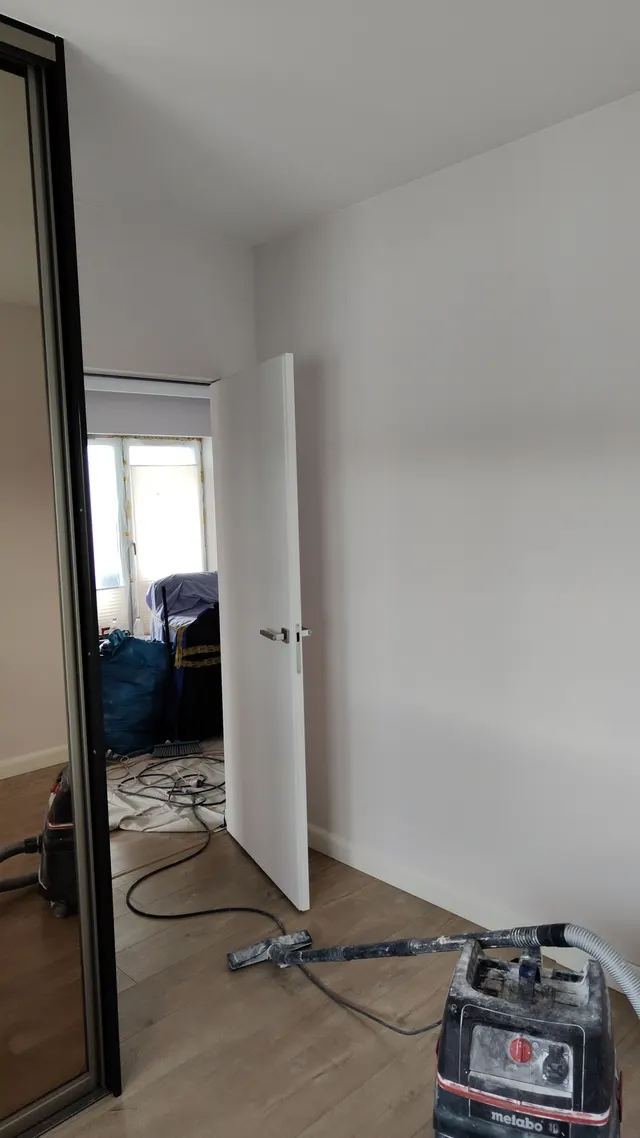 Łódź (Bałuty) — malowanie mieszkania, zdjęcie z realizacji 54/83